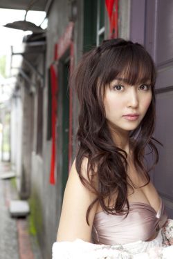 大白美女爆乳午夜福利视频